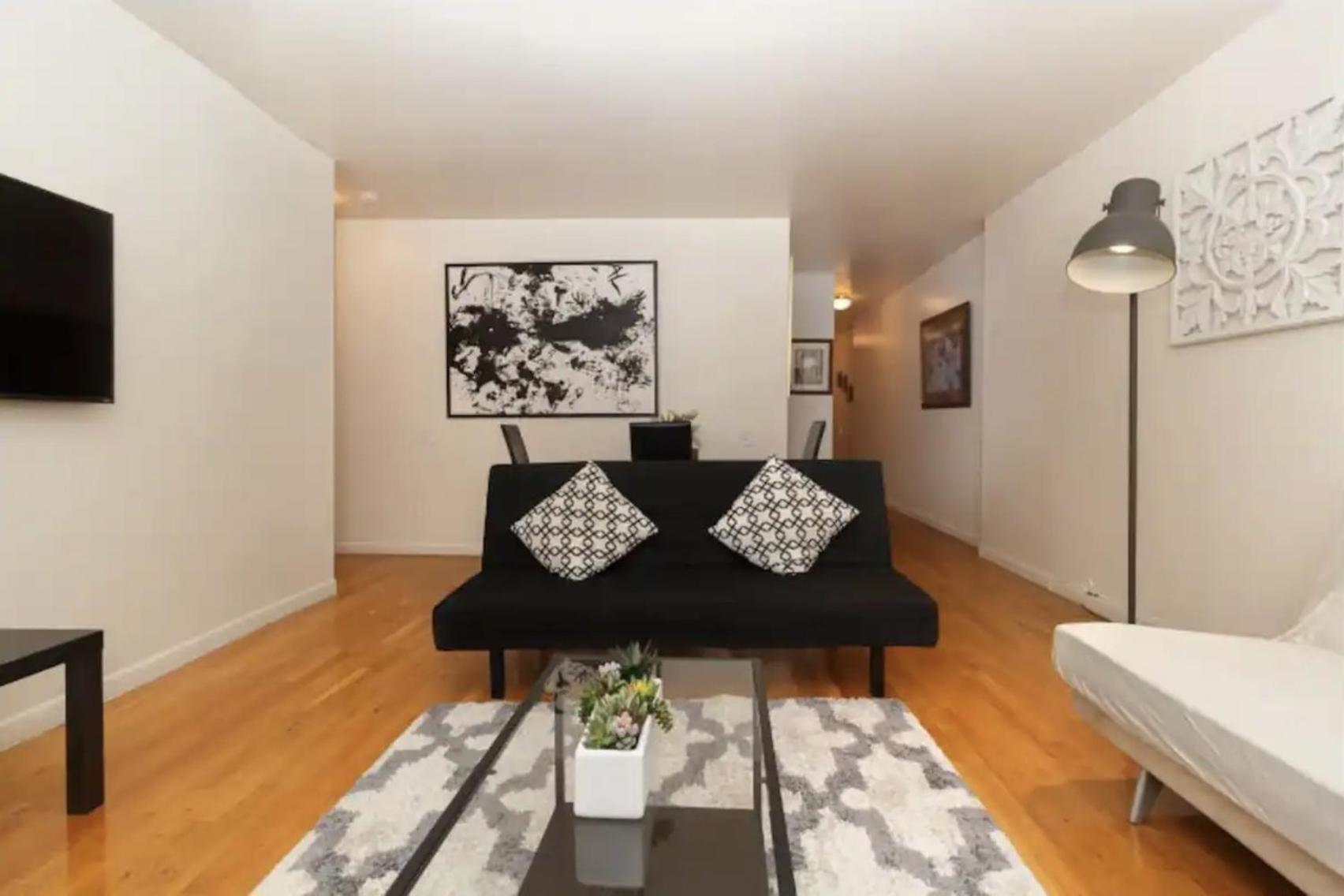 2Bed Bliss By Central Park North New York Exterior photo